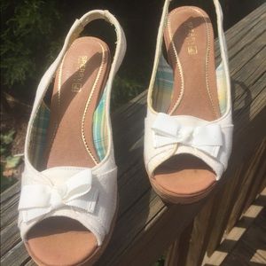 Sperry dressy white slingback wedge sandals 7.5
